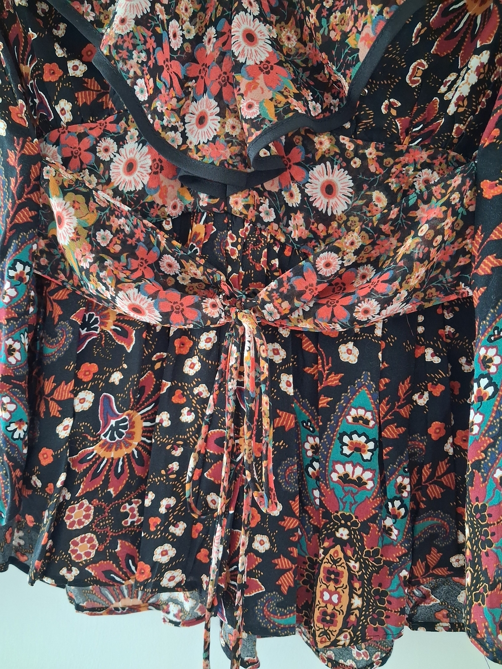 BCBGMaxAzria Black Floral Wrap Blouse with Bell Sleeves - Picture 6 of 6